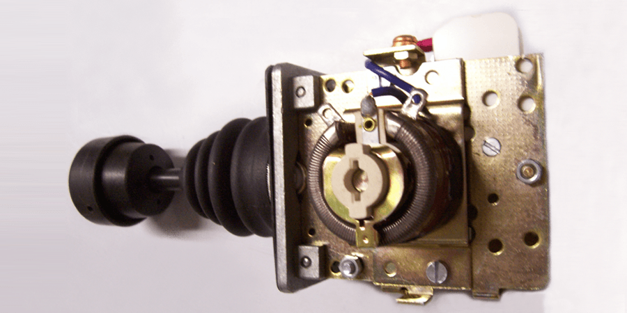JOYSTICK CONTROLLER - pierce