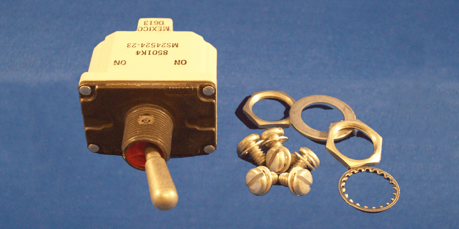 SWITCH,TOGGLE,MAINTAINED - pierce